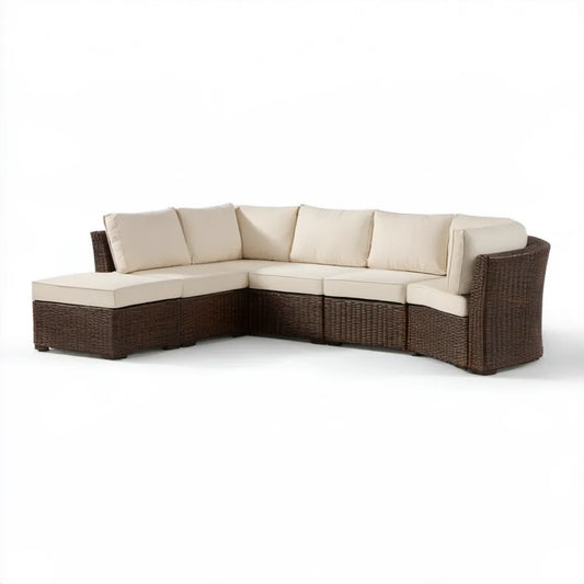 Ogrodowa sofa narożna w kształcie L z technorattanu, brązowa z kremowymi poduszkami, 280 x 220 x 85 cm
